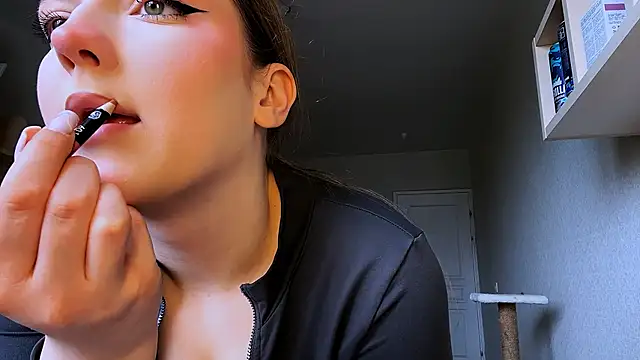 JammieMickiewicz online show from 04/07/26, 11:32