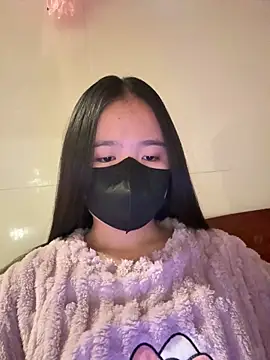 Gwen879 online show from 02/02/26, 02:49