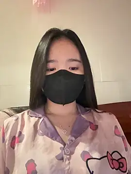 Gwen879 online show from 03/25/26, 12:27