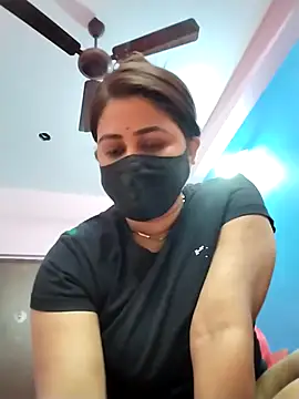 pinkihot23 online show from 02/23/26, 02:47