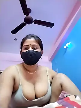 pinkihot23 online show from 03/13/26, 07:04