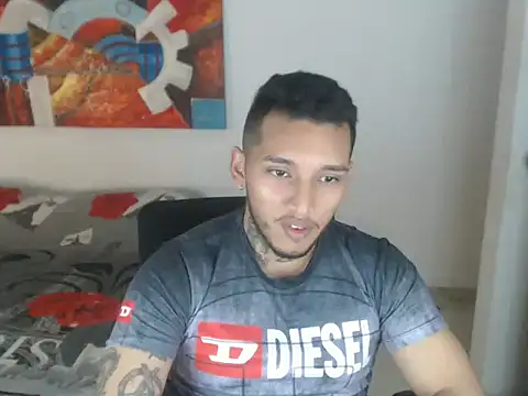 Snapshot of EvanVelvet chatting on 01/17/26, 02:11 EvanVelvet online show from 01/17/26, 02:11