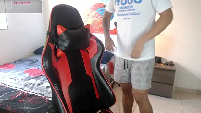 Snapshot of EvanVelvet chatting on 02/22/26, 09:13 EvanVelvet online show from 02/22/26, 09:13