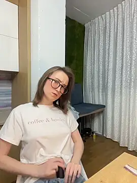 Persephone Kore online show from 03/25/26, 06:14