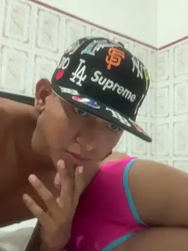 GeorgiandCoi online show from 04/05/26, 04:42