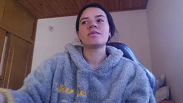 Shanel Lozano online show from 07/23/26, 04:49