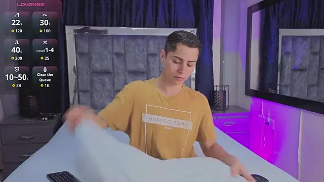 LeoMonnroe online show from 04/16/26, 07:03