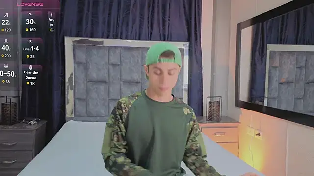 LeoMonnroe online show from 04/20/26, 07:04