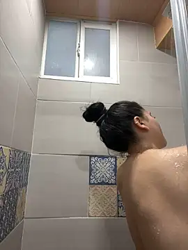 Veronica Wins  online show from 02/10/26, 07:51