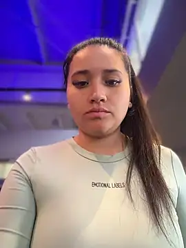 Veronica Wins  online show from 06/29/26, 02:50