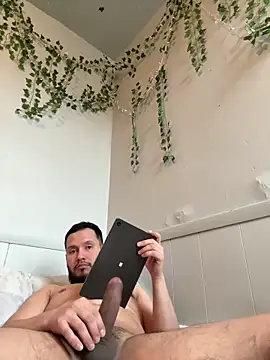 Ser02hot latino online show from 03/03/26, 06:25