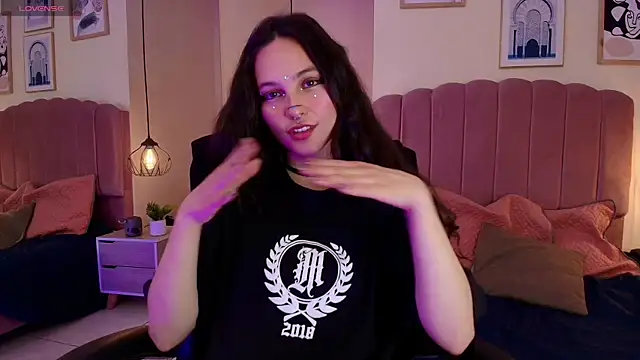 Hanabie  online show from 01/15/26, 03:22