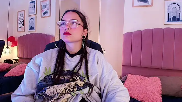 Hanabie  online show from 04/08/26, 03:28