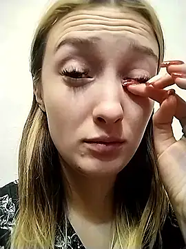 Olivia Kis online show from 01/12/26, 12:43