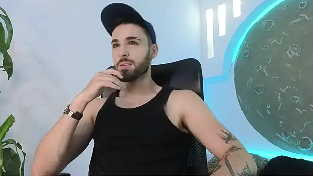 Apolo lux1 online show from 01/31/26, 08:40