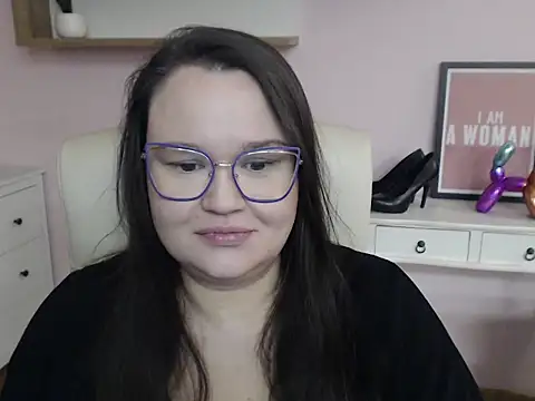 Snapshot of HollyDanceSoul chatting on 01/13/26, 07:35 HollyDanceSoul online show from 01/13/26, 07:35