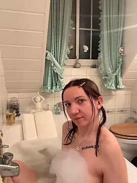 Marina und Jayden online show from 04/19/26, 09:17