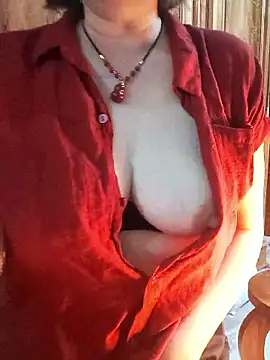 Myna 999 online show from 01/15/26, 02:05