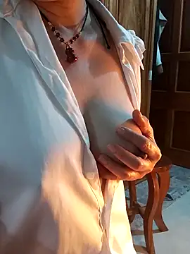 Myna 999 online show from 02/10/26, 05:22