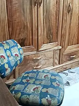 Myna 999 online show from 02/17/26, 01:18