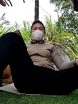 leona118 online show from 04/18/26, 01:31