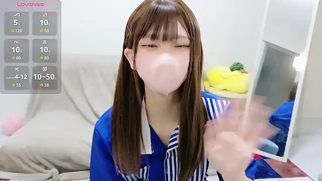 Nanamin- online show from 02/25/26, 10:58