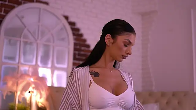 NyssaSky online show from 04/22/26, 05:47