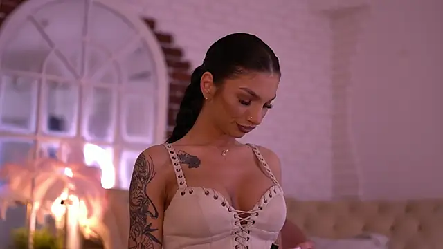 NyssaSky online show from 04/23/26, 05:04