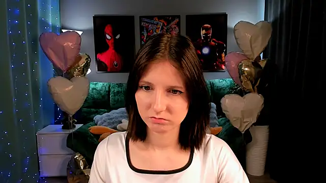 Snapshot of KikaOsterman chatting on 02/28/26, 06:36 KikaOsterman online show from 02/28/26, 06:36