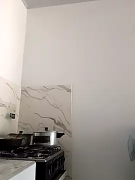 honeyhotgirl19 online show from 01/11/26, 07:19