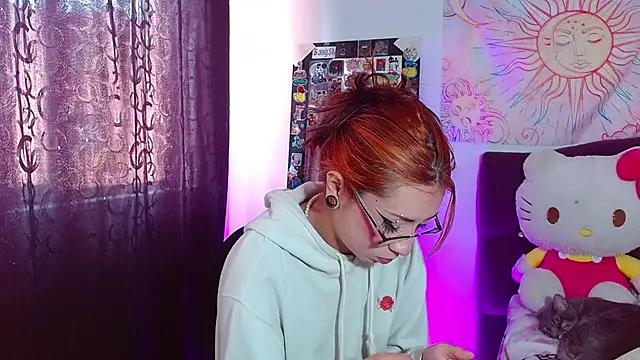 kittymiauu444 online show from 02/13/26, 03:52