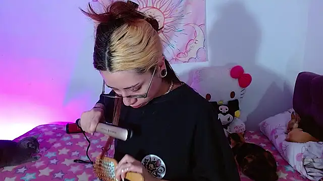 kittymiauu444 online show from 07/25/26, 12:14