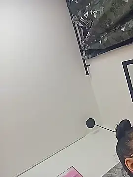 Natalye 23 online show from 03/02/26, 07:15