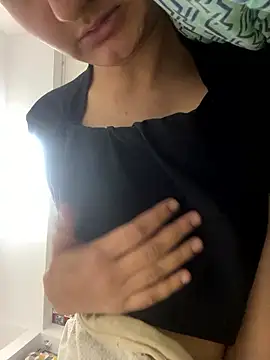 tits8758 online show from 01/13/26, 01:44