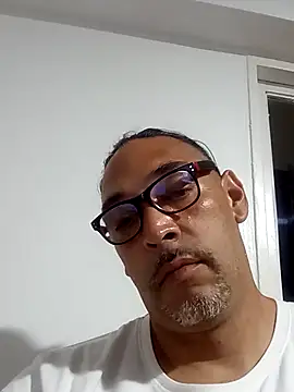 Snapshot of Big_vittollo chatting on 02/16/26, 04:52 Big vittollo online show from 02/16/26, 04:52