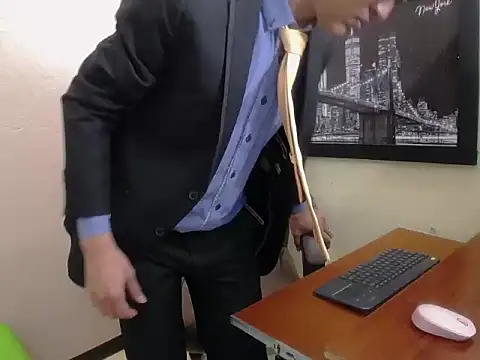 Oswalldo   online show from 02/17/26, 11:40