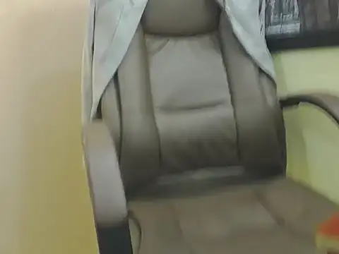 Oswalldo   online show from 02/21/26, 11:11