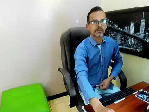 Oswalldo   online show from 03/17/26, 11:13