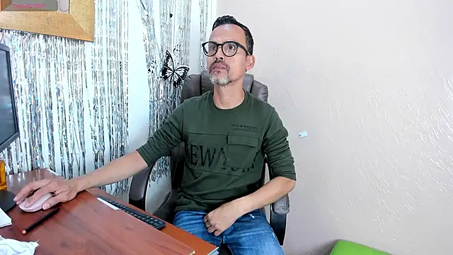 Oswalldo   online show from 03/20/26, 11:26