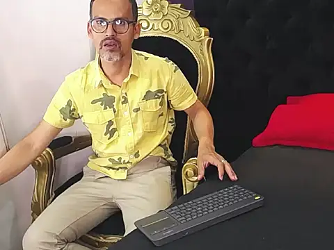 Oswalldo   online show from 03/22/26, 11:35