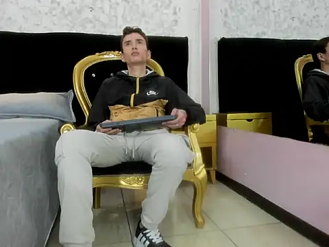 Iam Smith  online show from 02/05/26, 02:49