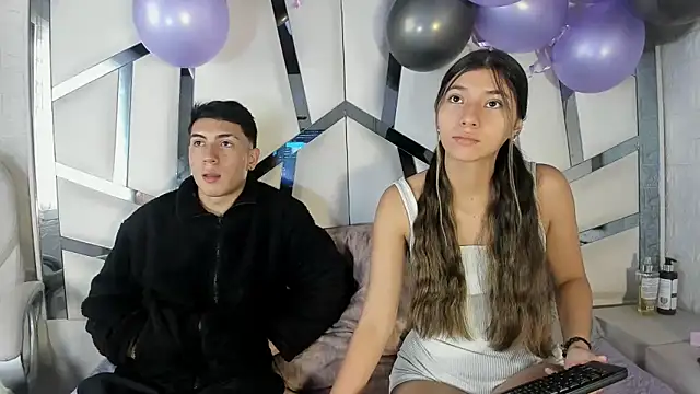 Snapshot of ScarlettAndLucas chatting on 02/02/26, 12:59 ScarlettAndLucas online show from 02/02/26, 12:59