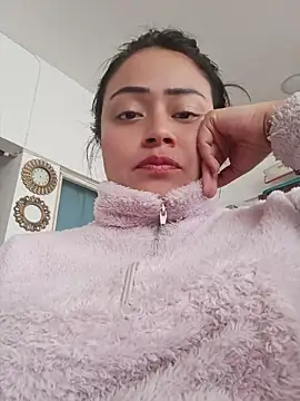 gabriela grace1 online show from 04/20/26, 02:09