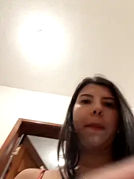 jade03  online show from 02/09/26, 12:47