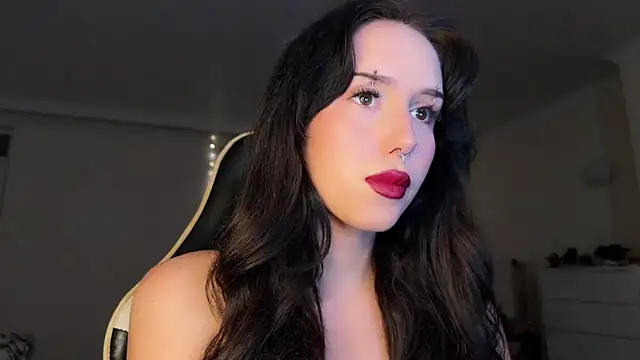 dora grnt online show from 04/18/26, 01:53