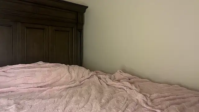 blondebunny999 999 online show from 01/17/26, 05:12