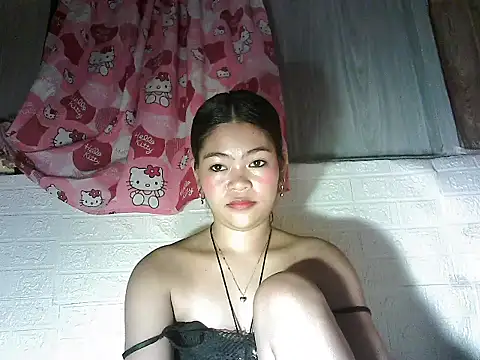 Snapshot of Sexyhotjove chatting on 06/27/26, 05:34 Sexyhotjove online show from 06/27/26, 05:34