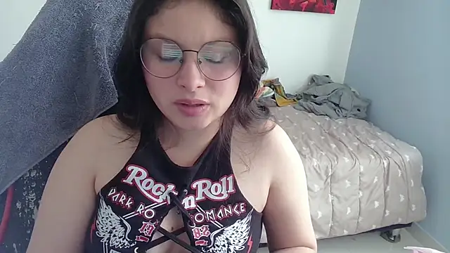 yessica gomez01 online show from 01/11/26, 08:03