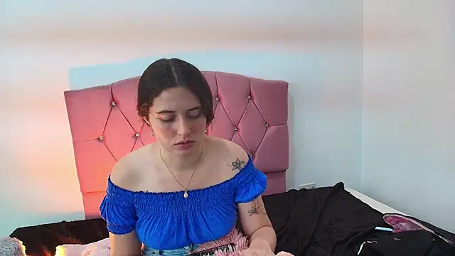 Snapshot of Cherry_Boomxx chatting on 02/19/26, 08:49 Cherry Boomxx online show from 02/19/26, 08:49