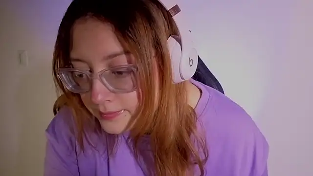 Mia Franklyn online show from 04/24/26, 02:14